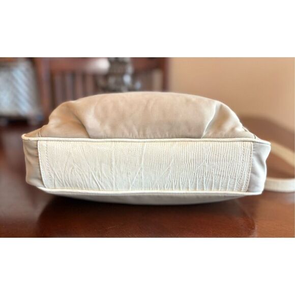 BRAHMIN - EUC Nylon & Croc-Embossed Leather Crossbody Bag in Tan & Cream - Picture 9 of 16